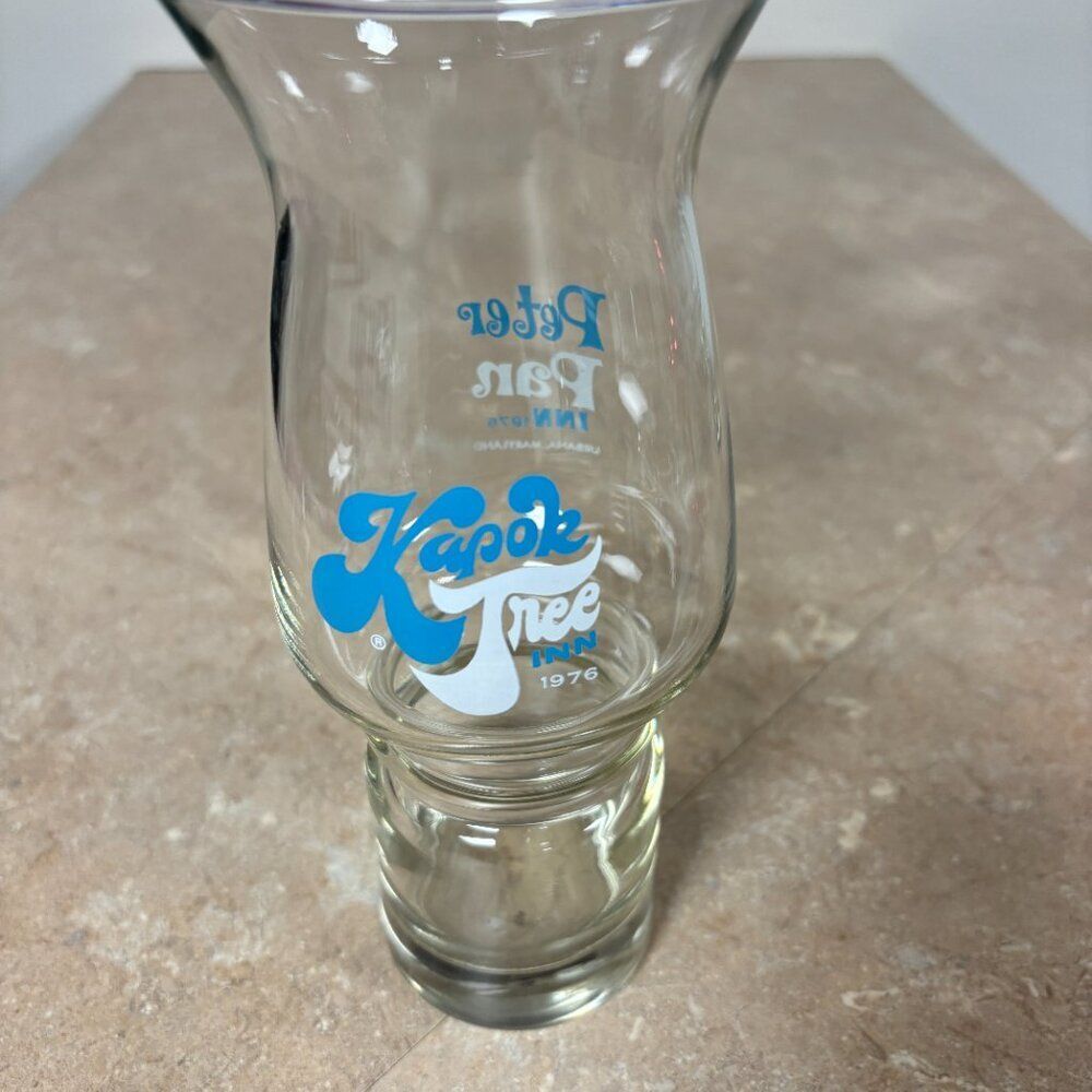 Vintage Kapok Tree & Peter Pan Inn, Hurricane Glass, 1976 Urbana, Maryland - Picture 2 of 4